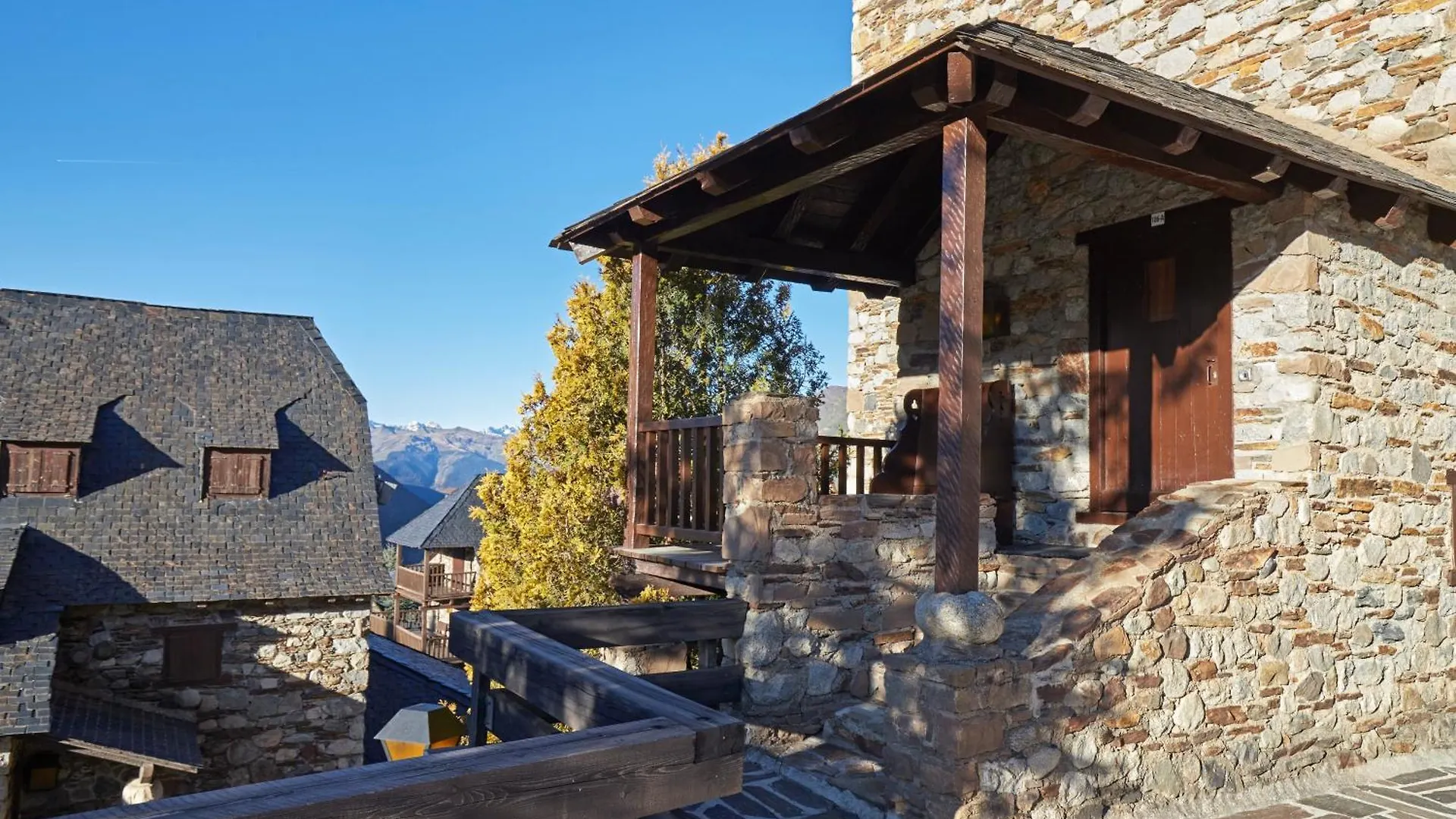 Pleta Baqueira Luxe 10 By Feelfree Rentals Naut Aran 0*,  Spain